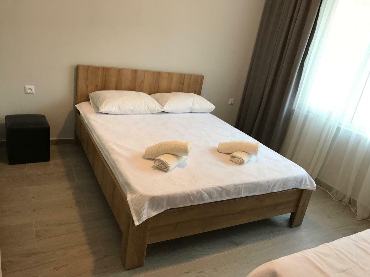 Hotel Charli Gonio Ngoại thất bức ảnh