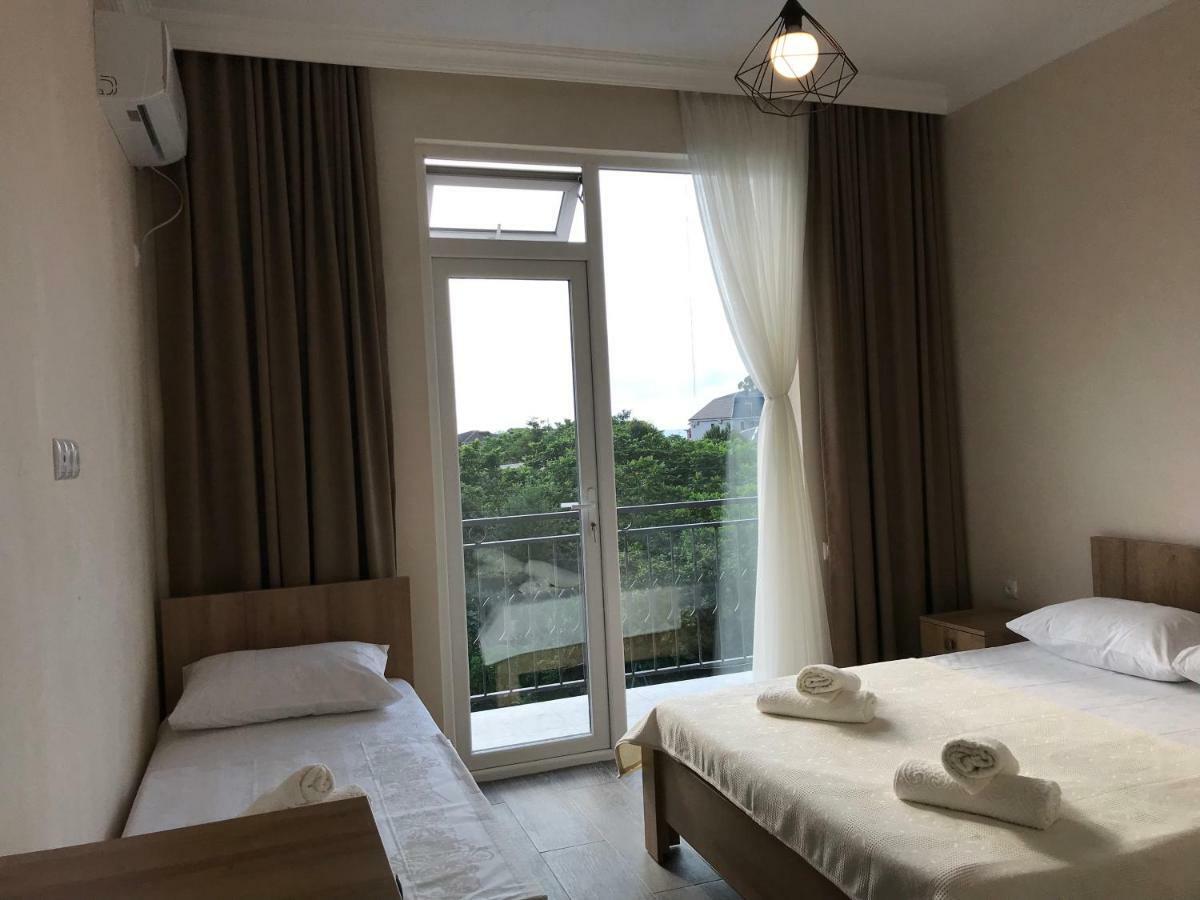 Hotel Charli Gonio Ngoại thất bức ảnh